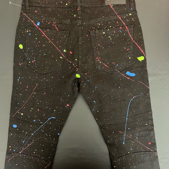 Black/painted jeans - Picture 2 of 3